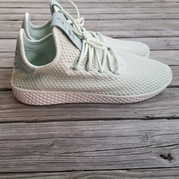 NWOB Adidas Pharrell Williams Tennis Hu Sneakers - Picture 3 of 5